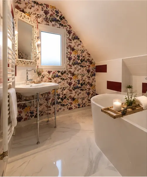 Salle de bain romantique réalisée à Plouaret